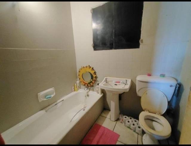 2 BEDROOM TOWNHOUSE FOR SALE IN HERMANSTAD